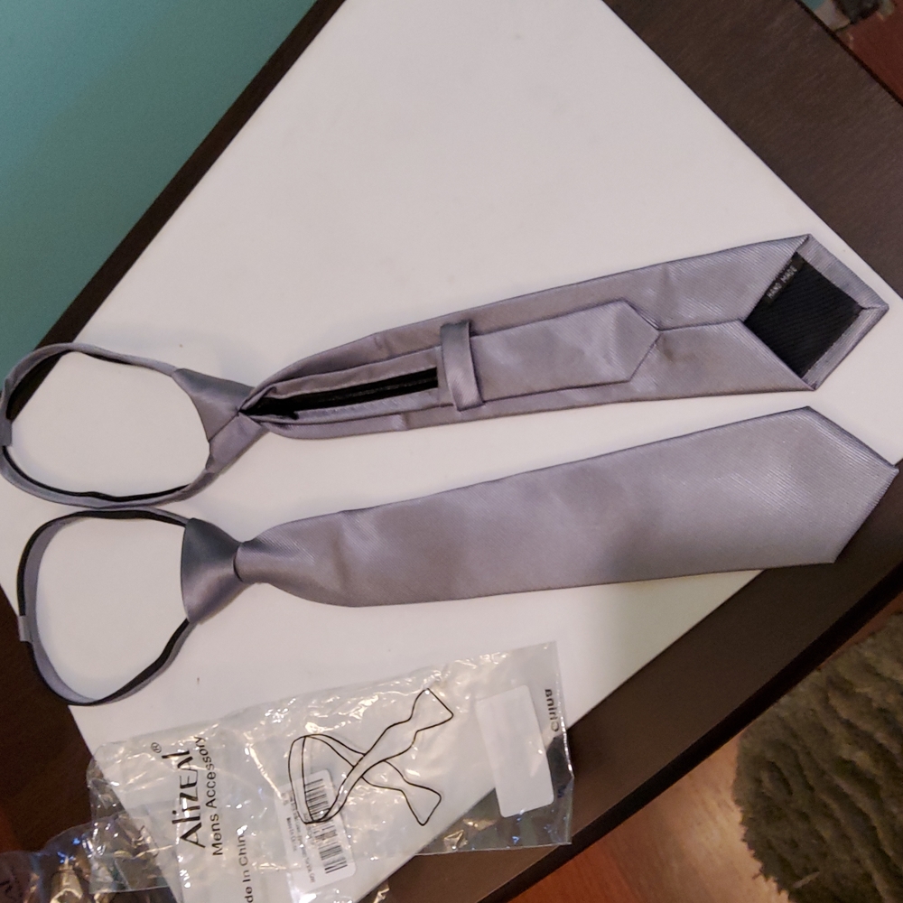 Pair Super Skinny Pretied Neckties